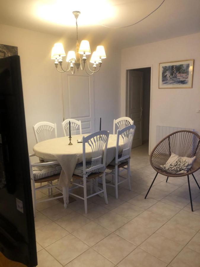 Les Lucioles Apartment *